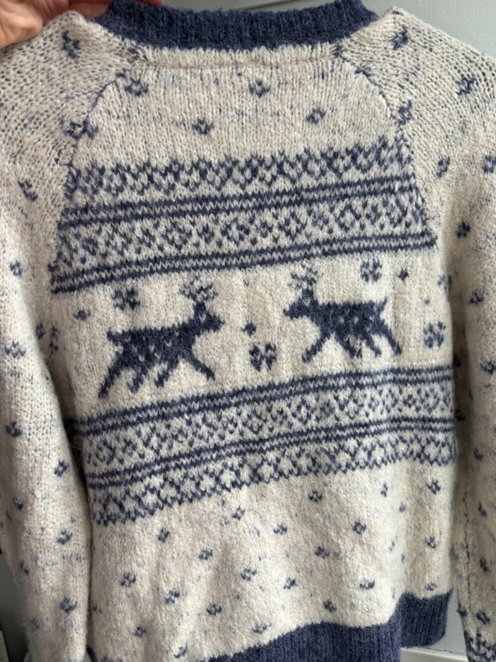 Simons Brand: Twik Holiday Cardigan - Picture 8 of 8